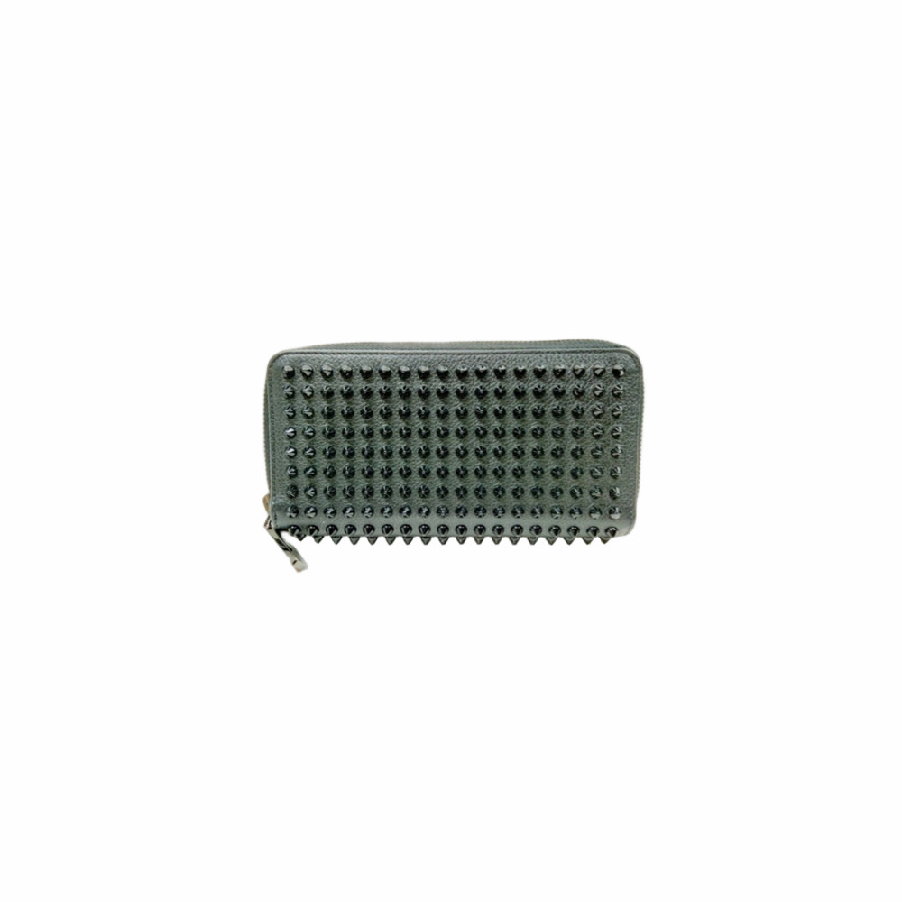 Women's Christian Louboutin Black Spiked Leather Wallet One Size
